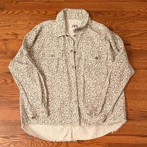 Zara Women's Gray Leopard Print Jean Jacket
